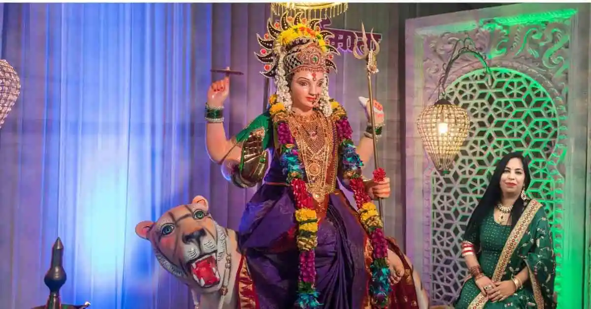 शारदीय नवरात्रि: माँ दुर्गा की शक्ति का उत्सव